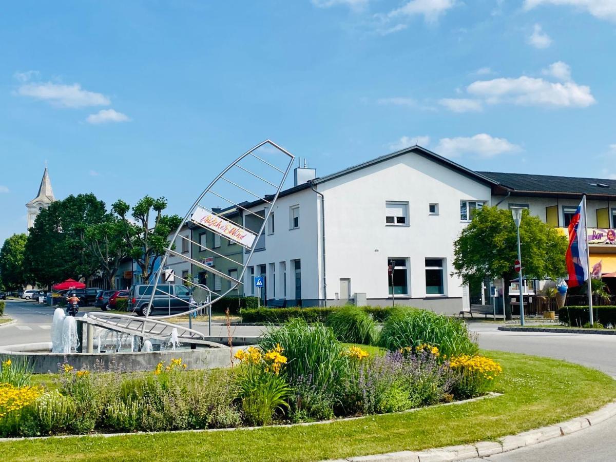 Martinshof Appartement Podersdorf am See Buitenkant foto