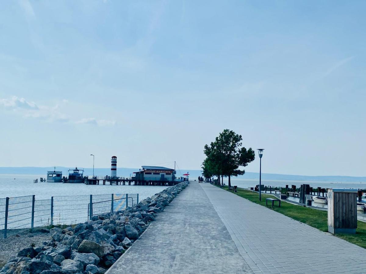 Martinshof Appartement Podersdorf am See Buitenkant foto